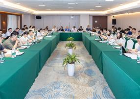 朗驰欣创成功承办IEEE变电站轮式巡检机器人国际标...